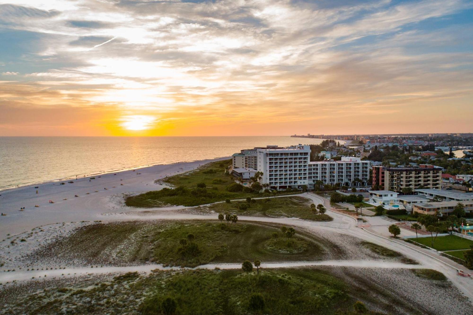 Residence Inn By Marriott St. Petersburg Treasure Island St. Pete Beach Bagian luar foto